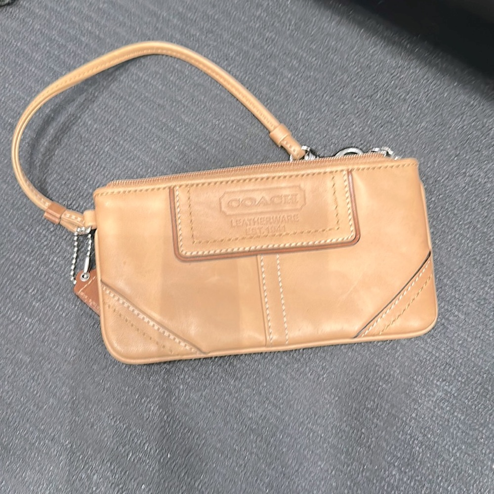 Coach leatherware wristlet